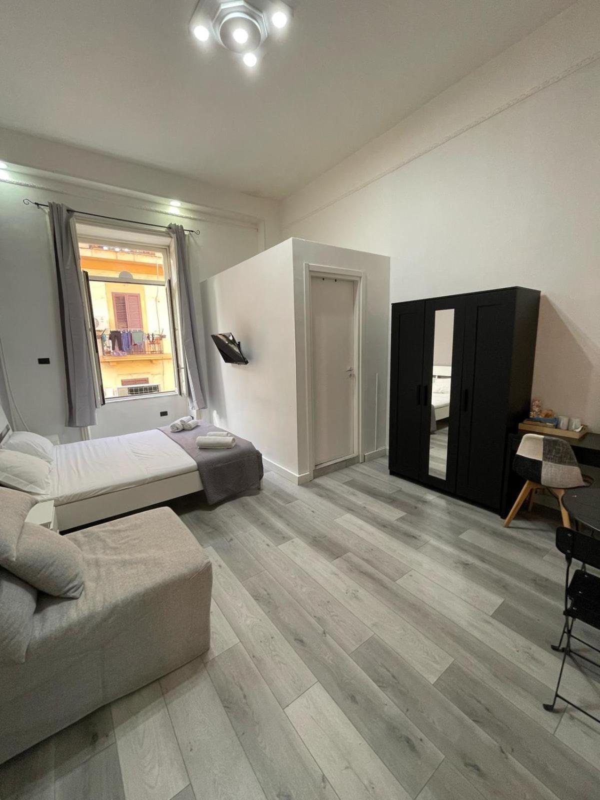 B&B San Ferdinando Napoli Nápoles Exterior foto